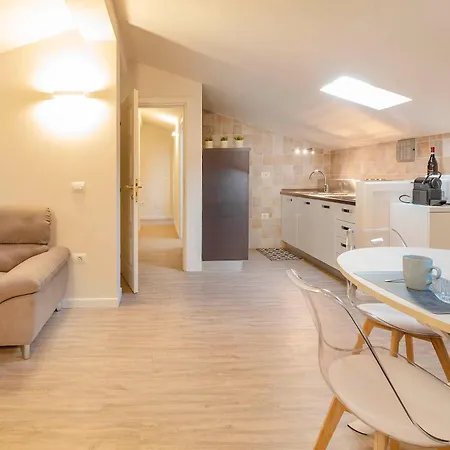 Apartment Italianflat - Sweet Mansarda In Corso Porta Nuova