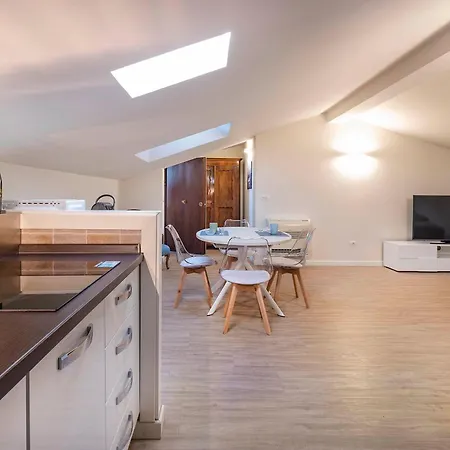 Italianflat - Sweet Mansarda In Corso Porta Nuova Apartment