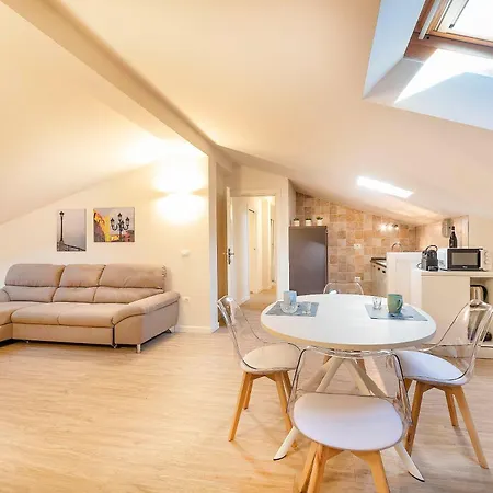 Italianflat - Sweet Mansarda In Corso Porta Nuova * Verona