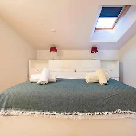 Italianflat - Sweet Mansarda In Corso Porta Nuova Apartment Verona